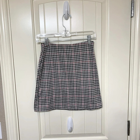 Divided Dresses & Skirts - Divided High Waisted Plaid Mini Skirt